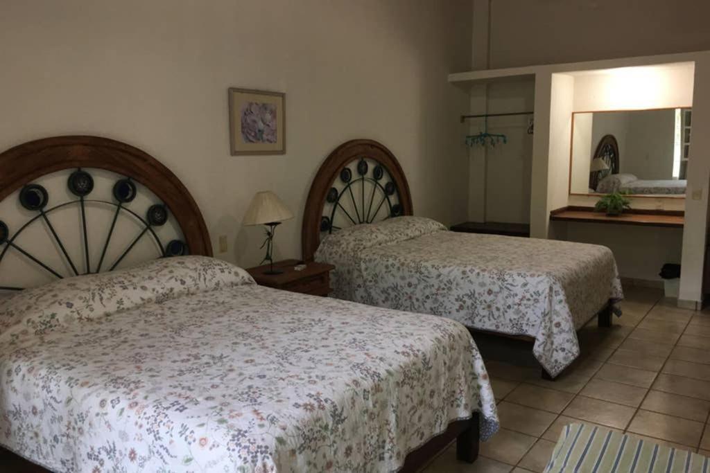 Apartamento Chacala Caracoles 6 pax AA con ALBERCA y PLAYA a 50 mts Exterior foto